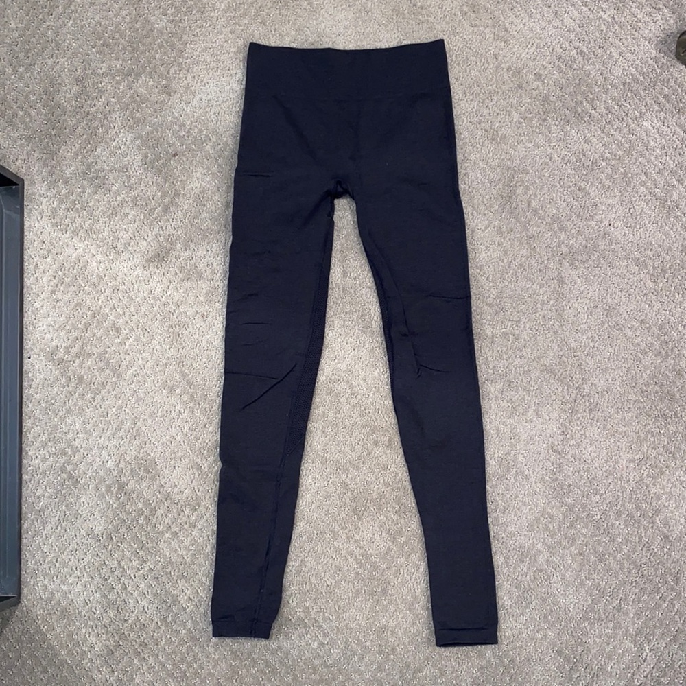 Black iviva leggings size